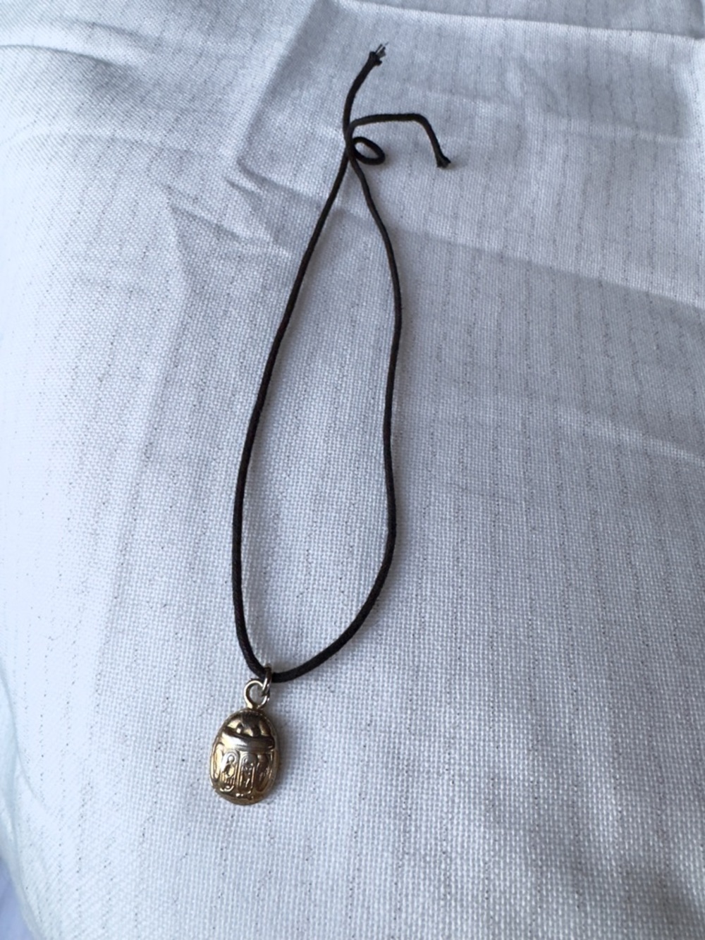 Vintage Scarab Pendant Necklace - Picture 3 of 9